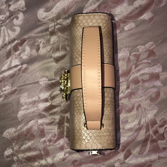 Purse - Picture 3 of 5